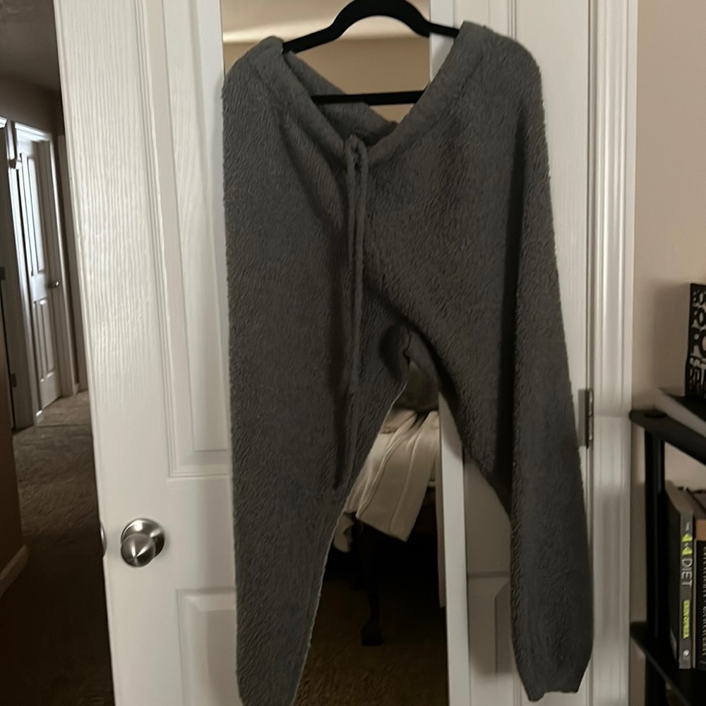 Skims pants